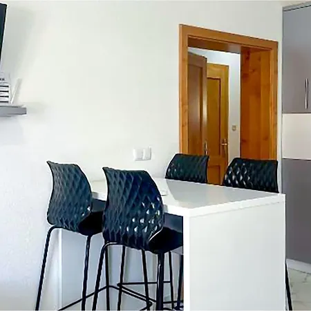 1 Bedroom Lovely In Vir