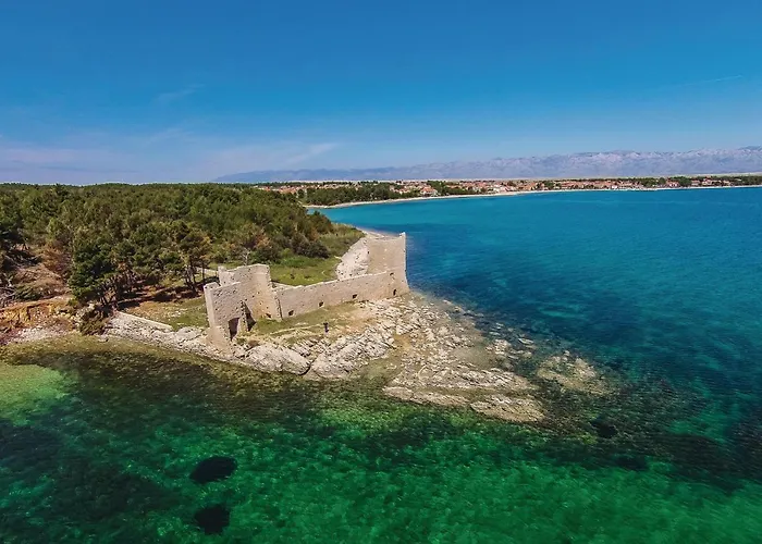 Apartament 1 Bedroom Lovely In *